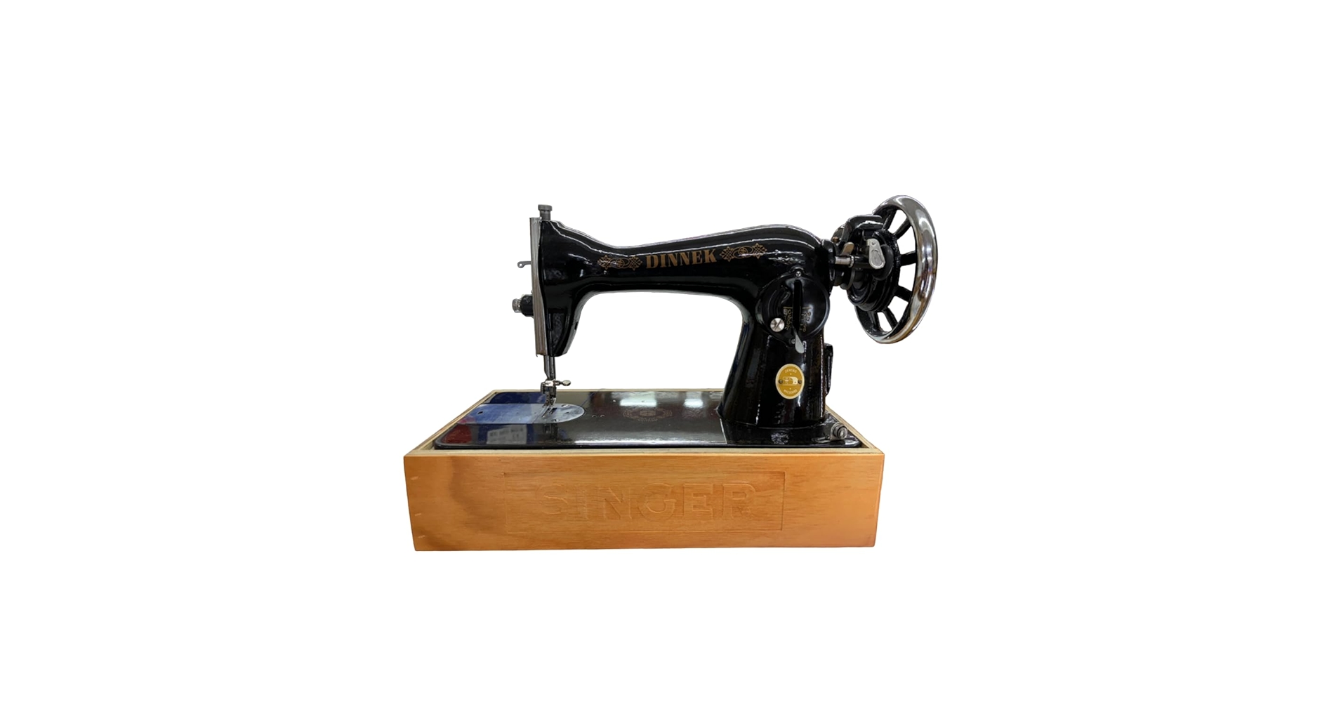 Maquinas negrita con cajón de madera 